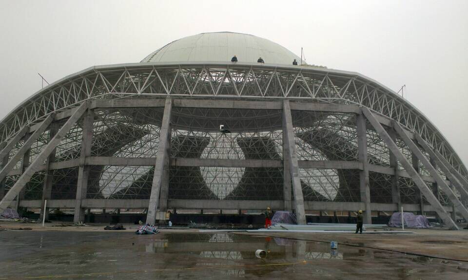 阿尔山温泉馆网架工程